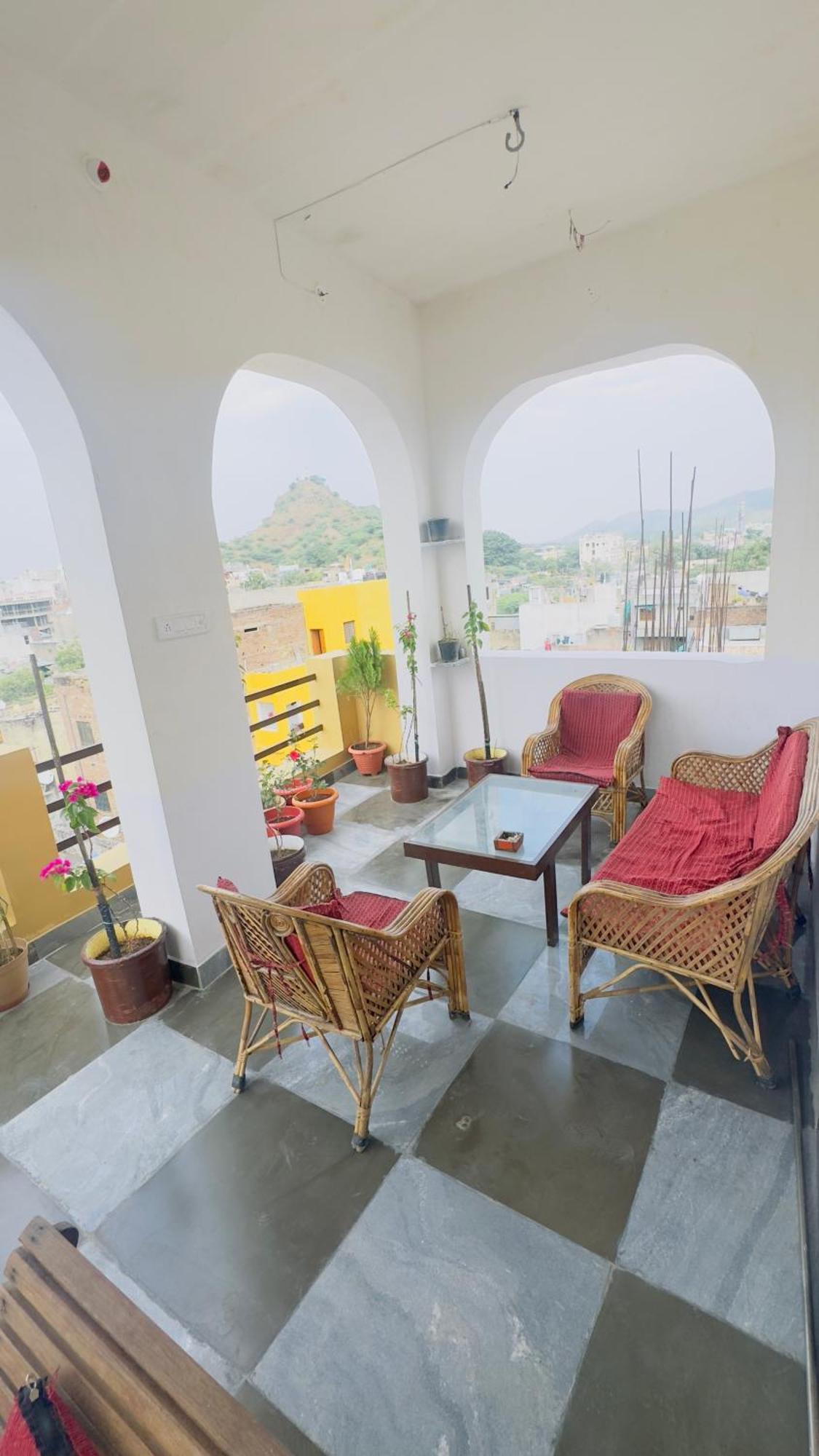 Suri Guest House Pushkar Exterior photo