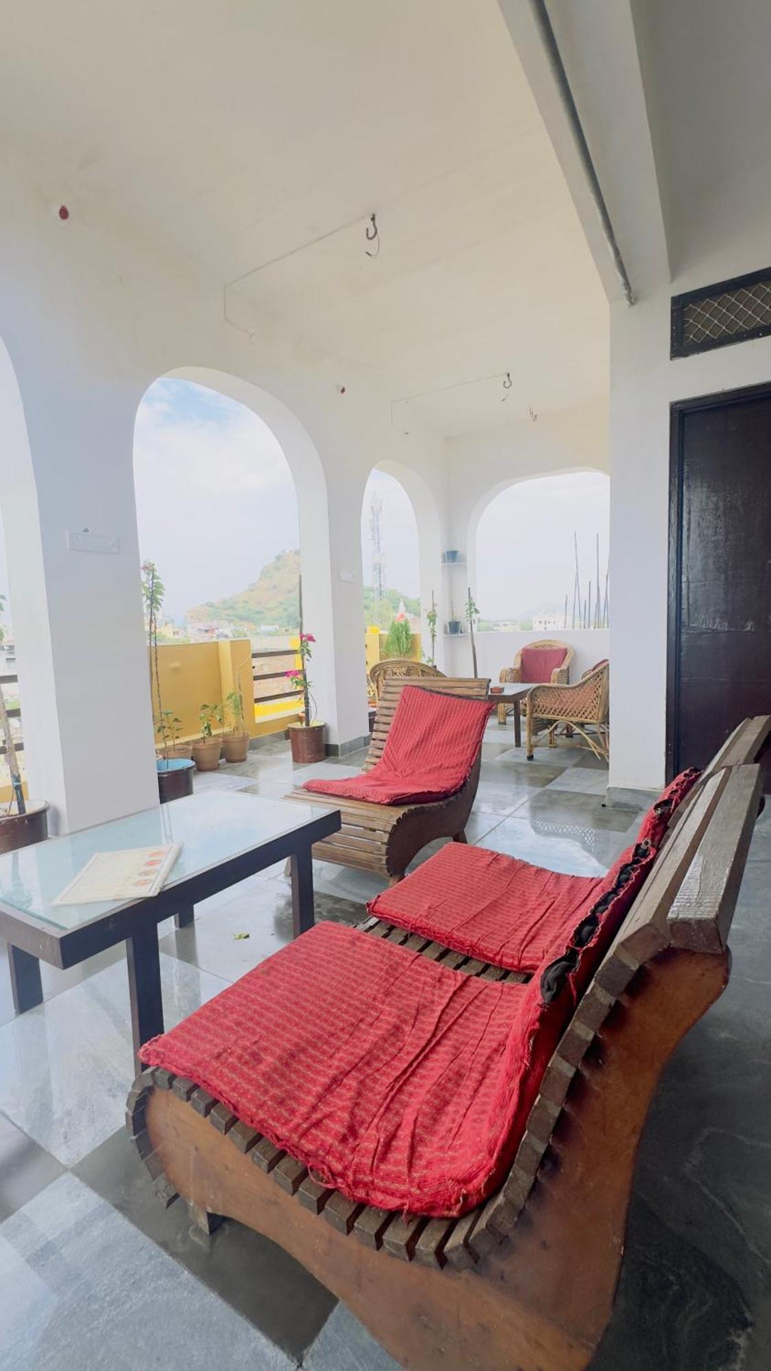 Suri Guest House Pushkar Exterior photo