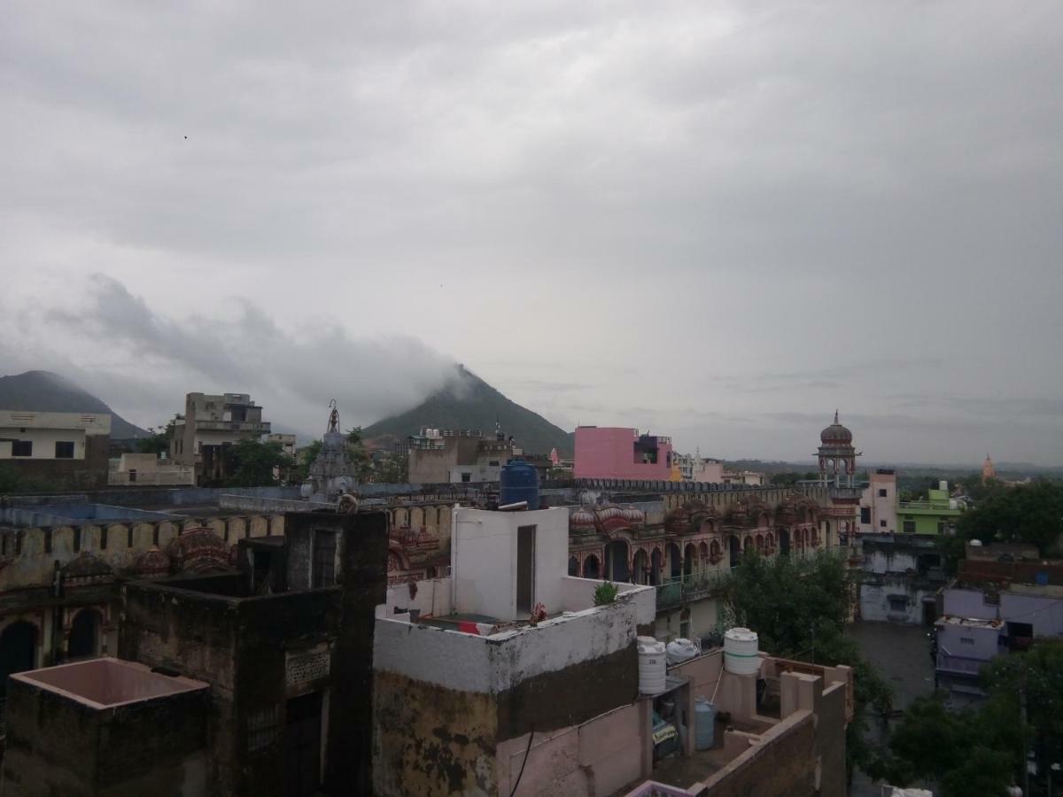 Suri Guest House Pushkar Exterior photo